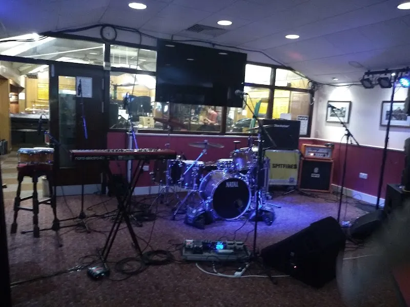 Glenn Social & Sports Club — photo 2