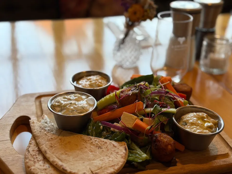 The Crown Aldbourne photo