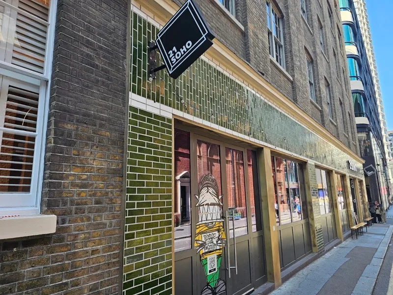 21Soho photo