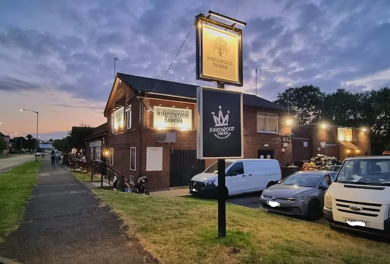 The Kingswood Tavern photo