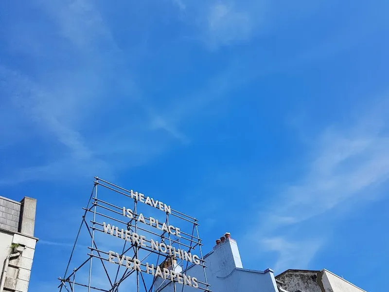 Quarterhouse photo