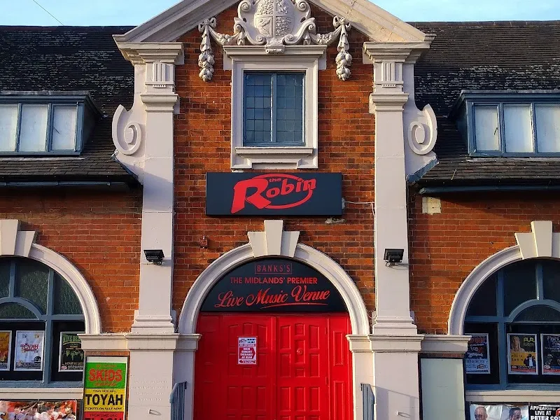The Robin 2 photo