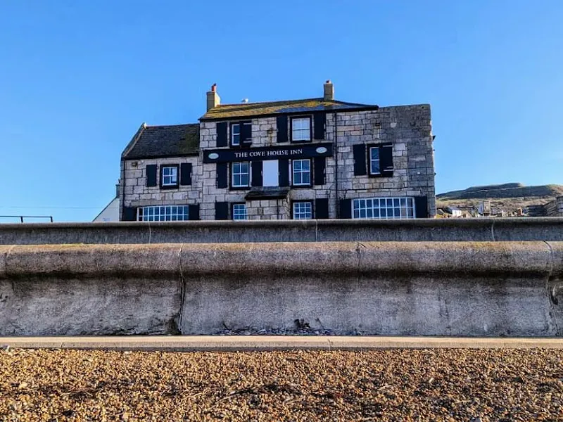 The Cove House Inn photo