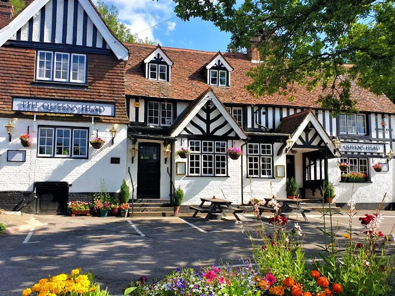 The Queen's Head photo
